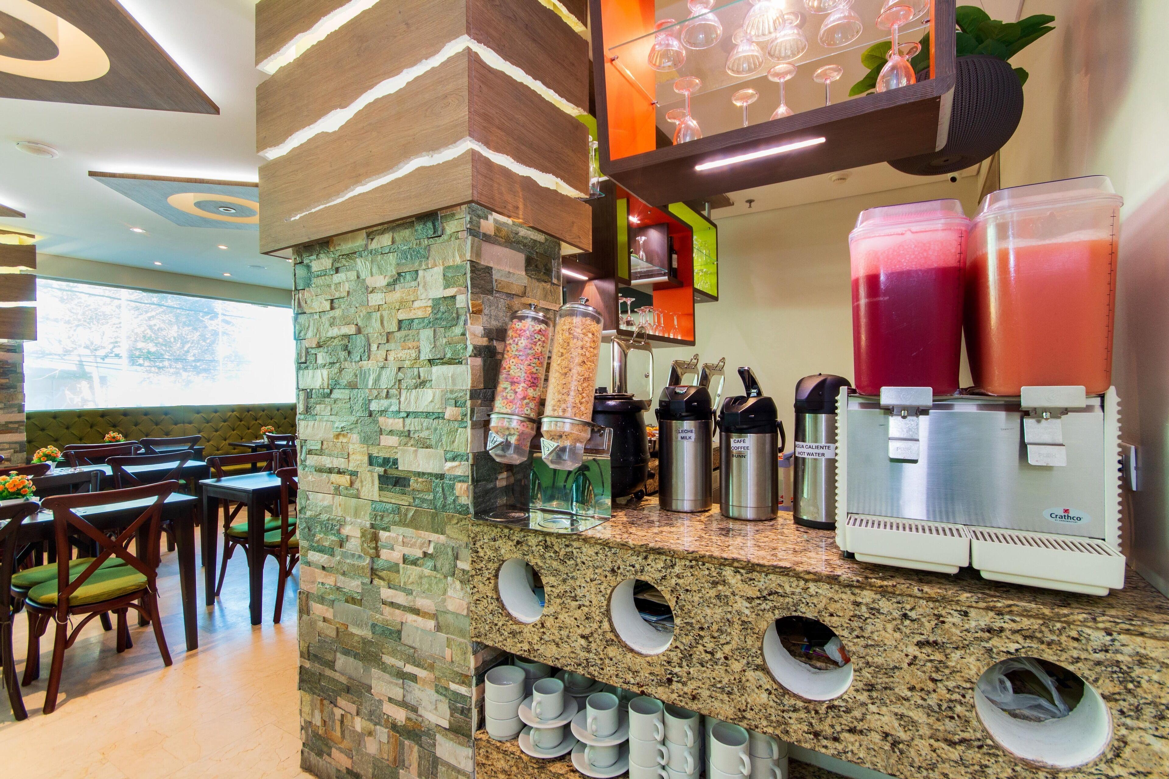 Hotel Aixo Suites By Geh Suites — Fotos 2